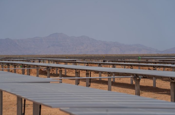 CENTRALE SOLAIRE CONSTRUITE PAR SCATEC EN TUNISIE