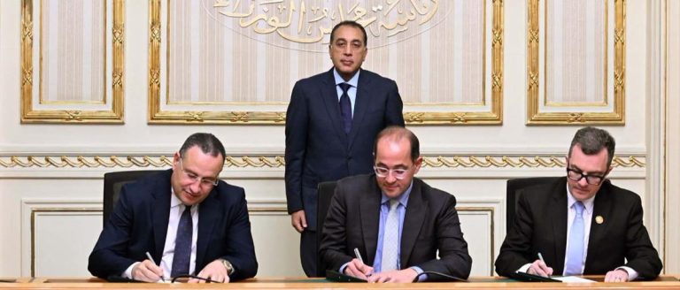 Signature accord entre EETC et Etat Egypte pour moderniser le réseau électrique national