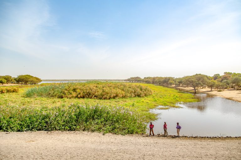 Enfants au bord du Lac Tchad