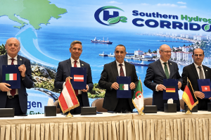 Accord coopération autour du projet SoutH2-Corridor